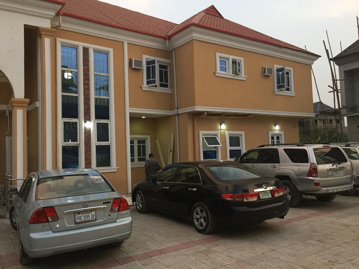 Buggatti Hotel And Suit Port Harcourt Exterior foto